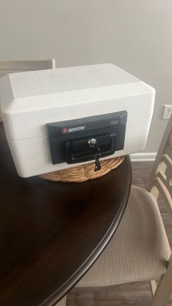Caja Fuerte Con Llaves