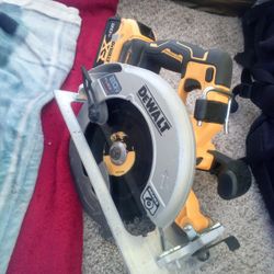 DeWalt Circular Saw 7-1/4in