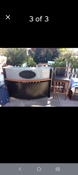 Big bar with lights and chair $80 firm price local pickup cash only fcfs