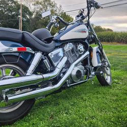 1995 Honda shadow 1100CC