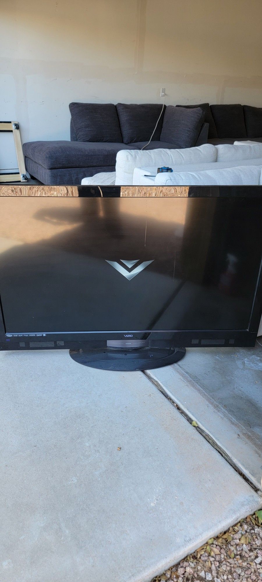 55" Vizio TV