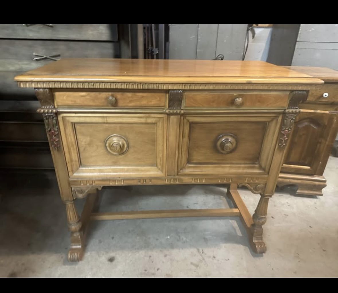 Carved Dining Sideboard Buffet Cabinet