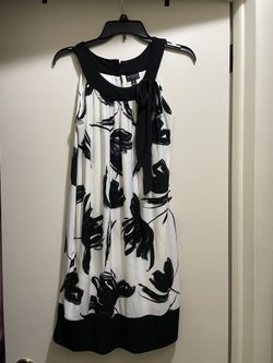Women’s dress