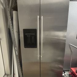 Whirlpool Stainless Side-by-side Fridge Counter Depth