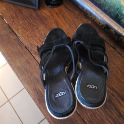 UGG Tawnie black Suede Shoes