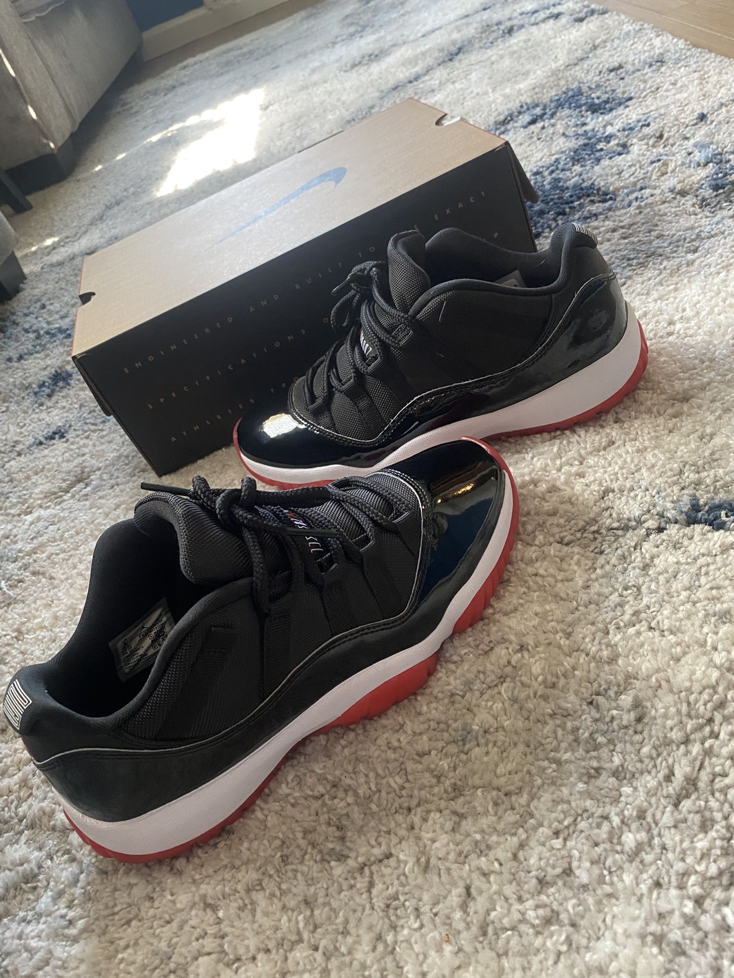 Air Jordan 11 Low Bred