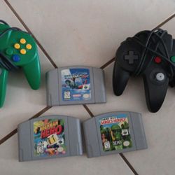 N64 Games And Controllers
