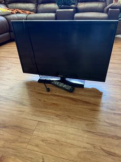 Samsung 32" LED TV - Working Audio, Screen Not Working / For Parts
