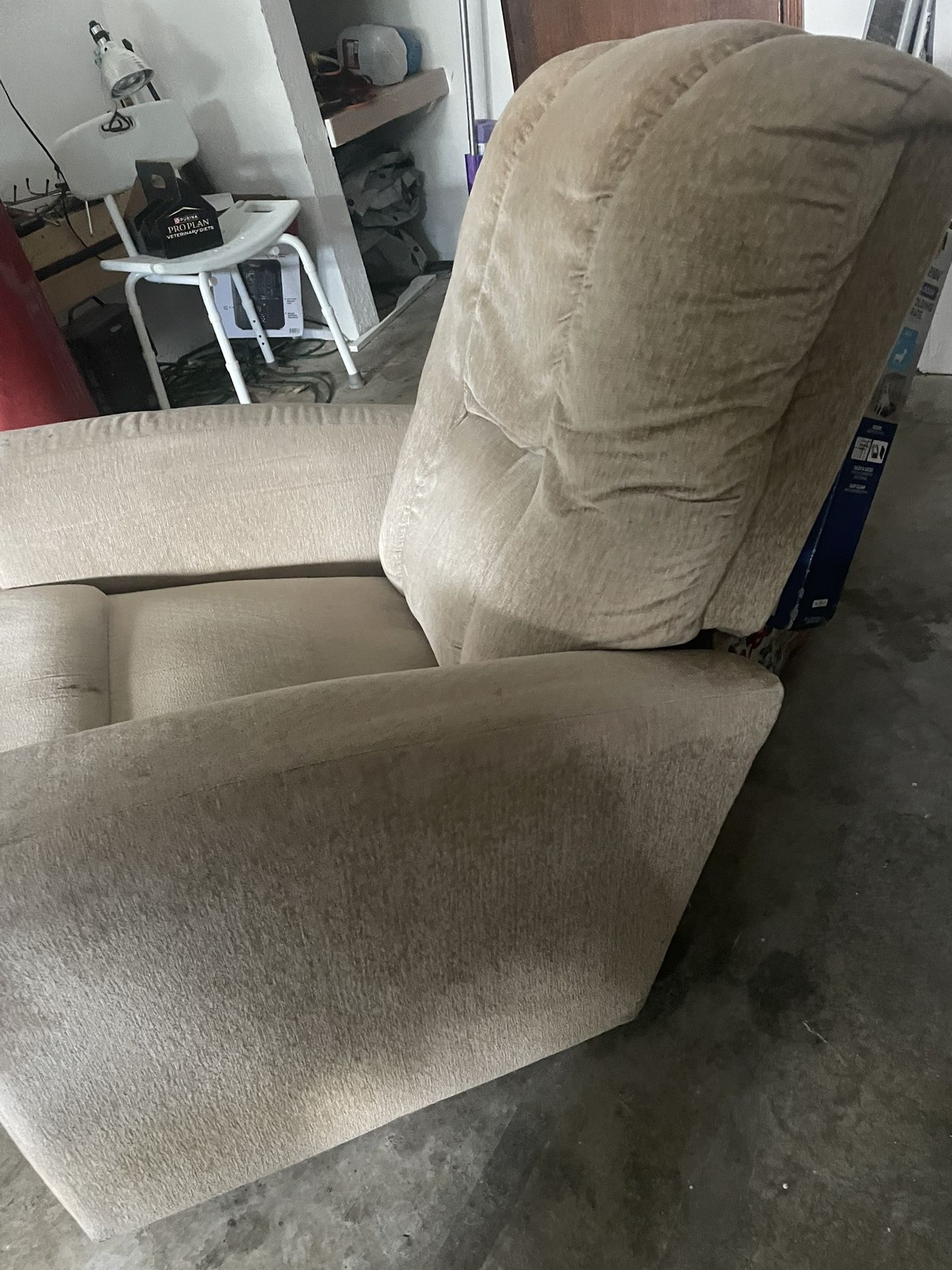 Lazy Boy Chair $35 Obo