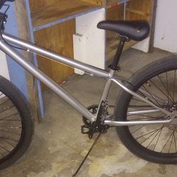 Chrome 29 Inch Freestyle Bike