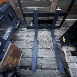 New Toro 36” Wide Forks