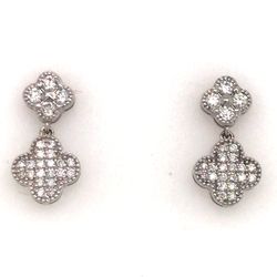 1.40 TCW Round Diamonds Four-Leaf Clover Dangle Earrings In 14k White Gold