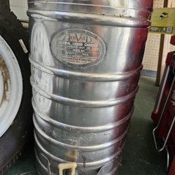 Vintage AerVoid Thermal Liquid Carrier 5gal