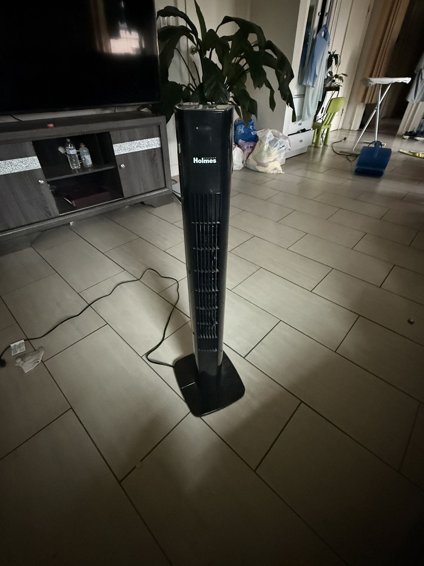 Holmes 36 Digital Tower Oscillating Fan - Black 