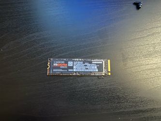 Samsung 970 EVO Plus 500GB M.2 NVMe SSD - 100% Health