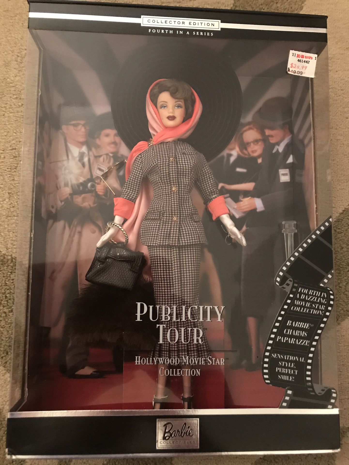 Hollywood Movie Star- Publicity Tour Barbie- NEW!