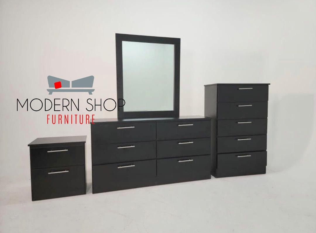 Dresser Whit Mirror , Chest And 1 Nightstands. Cómoda Con Espejo Gavetero Y 1 Mesitas De Noche