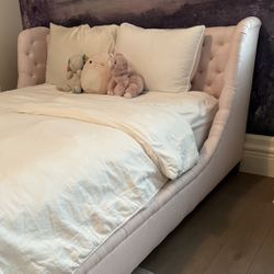 Pottery Barn Queen Bed Frame