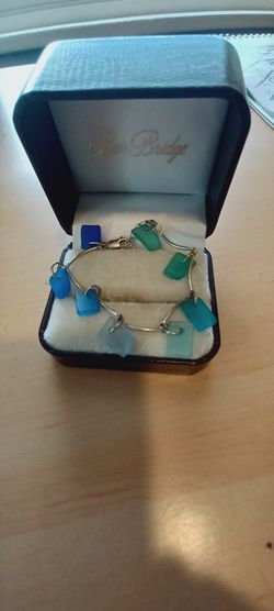 Vintage sterling silver dangle seaglass bracelet Adjustable