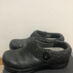 DANSKO Kenzie Women’s Black Leather Sweater Knit Slip On Clog Size 39/8.5US