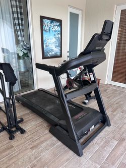 Treadmill - Sole F65 (2025)
