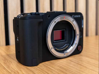 Canon EOS R50 V Mirrorless Body, Like New