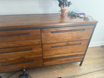 Industrial Queen Size Bed And Bedroom Set