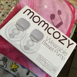 Momcozy Breast Pump.