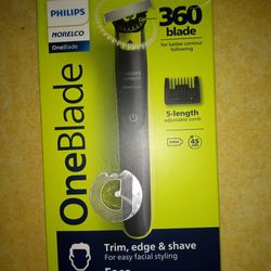 PHILIPS NORELCO ELECTRIC SHAVER