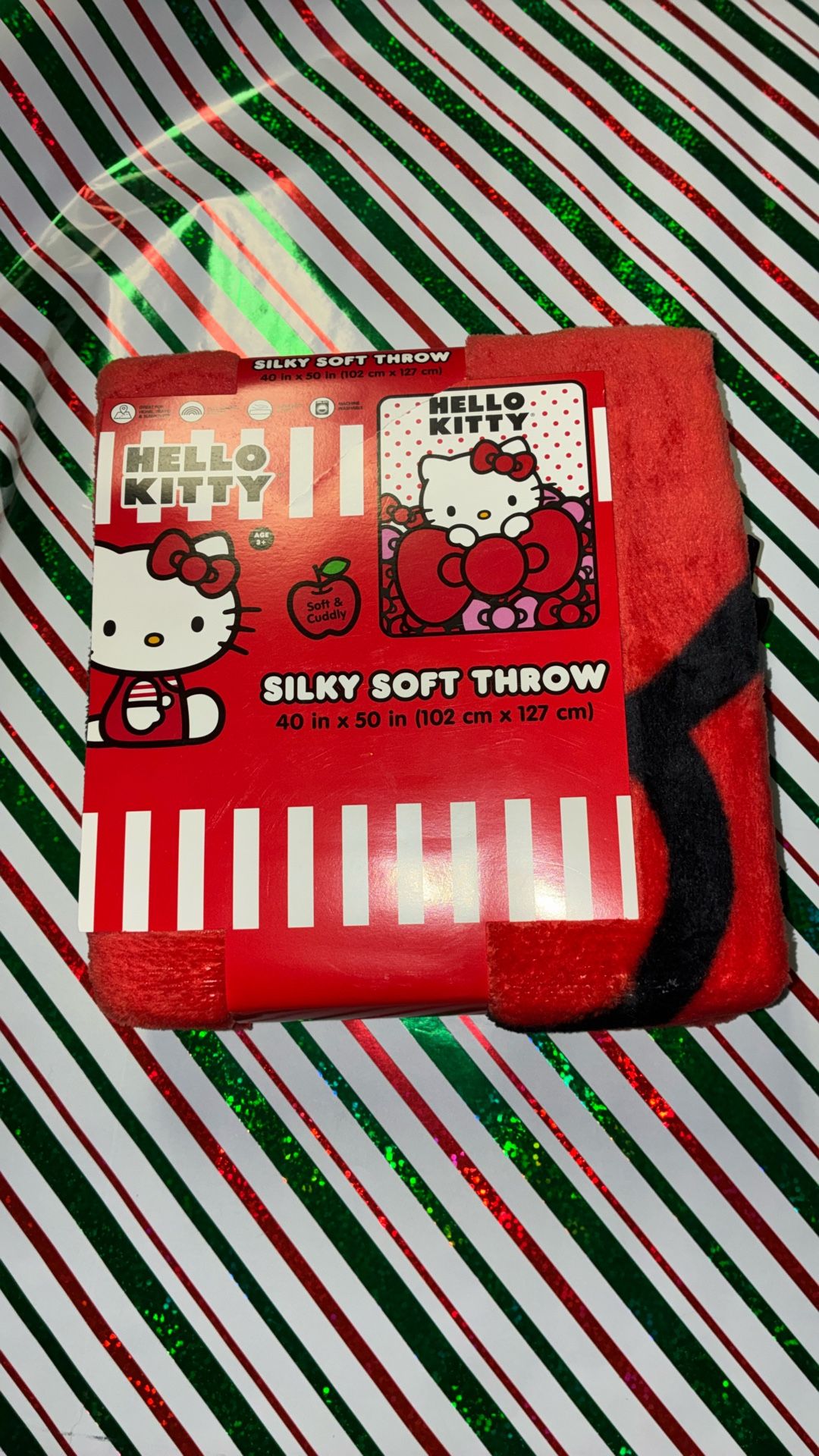 Hello Kitty Throw