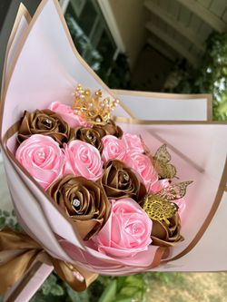 Rosas Eternas De Liston/Forever Roses for Sale in San Bernardino, CA -  OfferUp