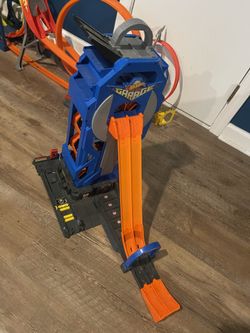 Hot Wheels Monster Garage 