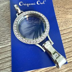 NEW Origami Owl Eternity Living Locket Lanyard Work ID Charms Swarovski Crystals