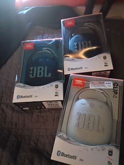 JBL clip Force by Harmon
