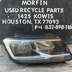 2018-2021 Volkswagen Tiguan Halogen Headlight Right RH OEM