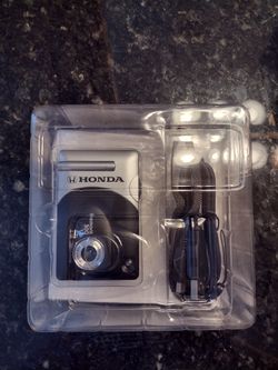 iclick Fremont 300 digital camera