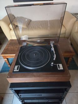 Rare Vintage Acoustic Research AR-11 Turntable