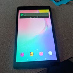 Random things for sale (Samsung tablet, power banks, wireless chargers