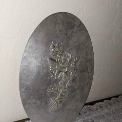 VINTAGE ORNATE METAL FLOWER ROSE TRIVET ACCENT TABLE DECOR PICTURE 3D PLAQUE
