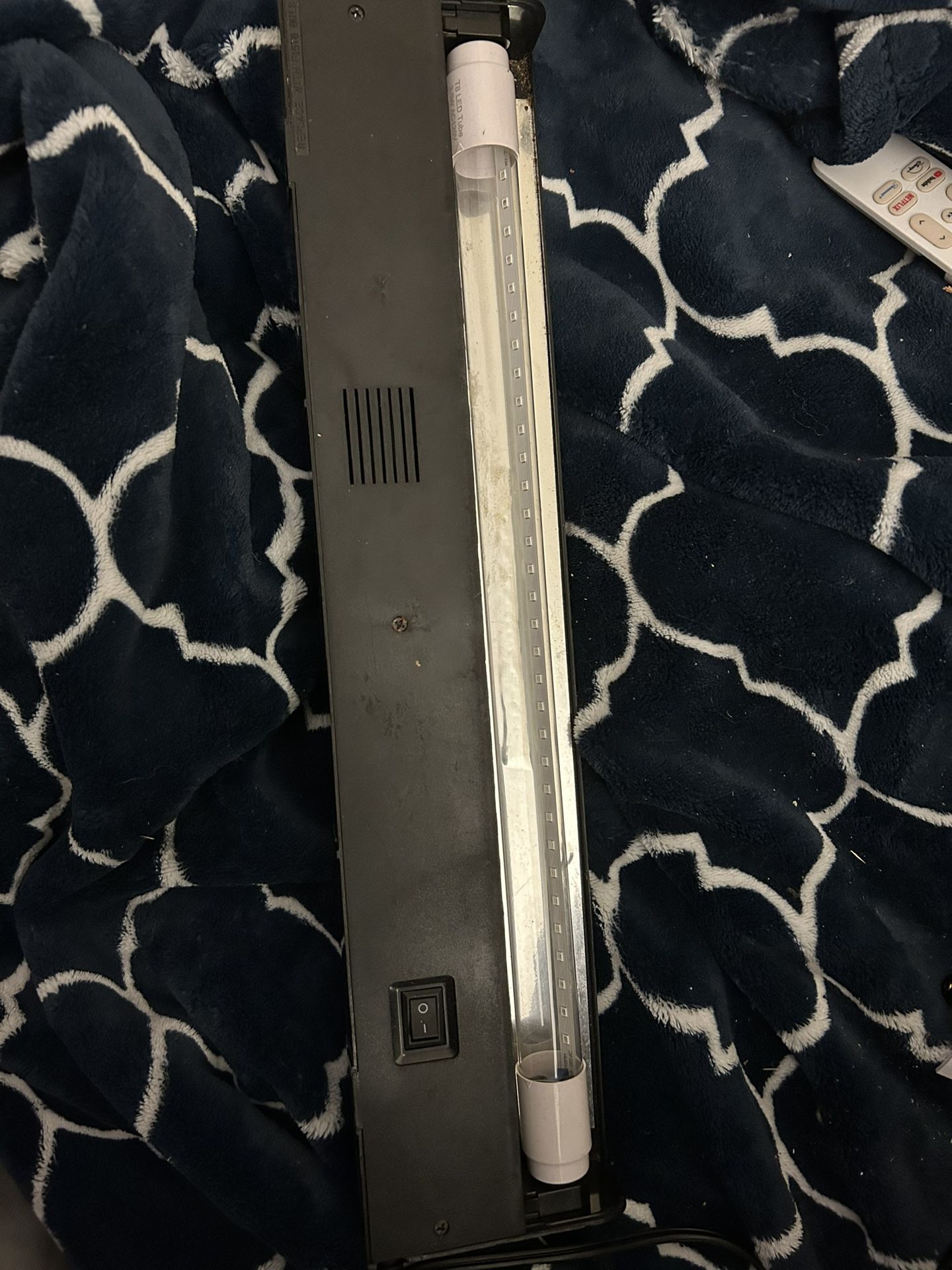 18inch black light 