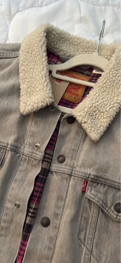Men's Grey Levi jacket Size Large