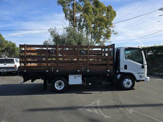 2022 Isuzu NPR HD