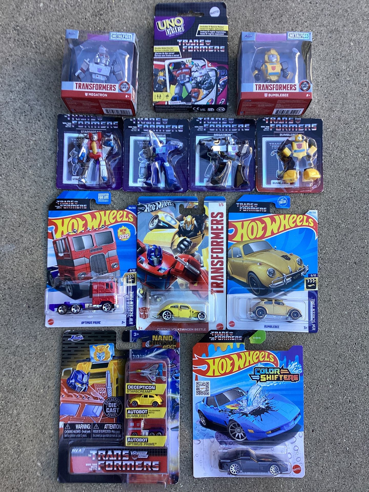 12 Hot Wheels Transformers Diecast Cars (Valencia) $40