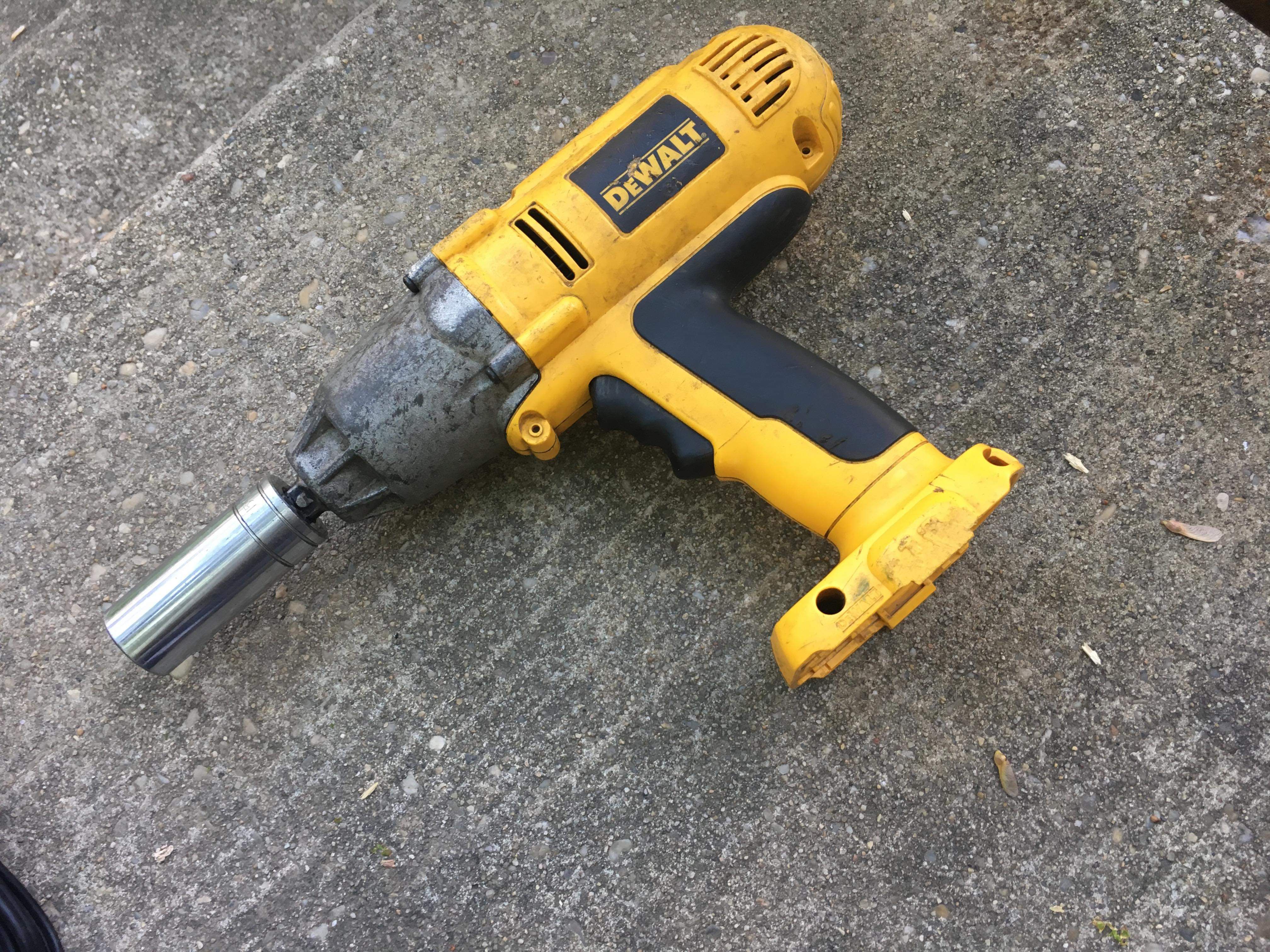 DeWalt impact drill wrench with battery charger