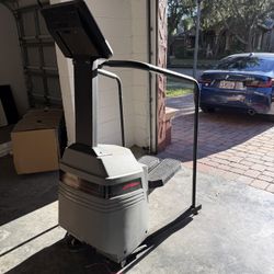 Life Fitness Stepper 