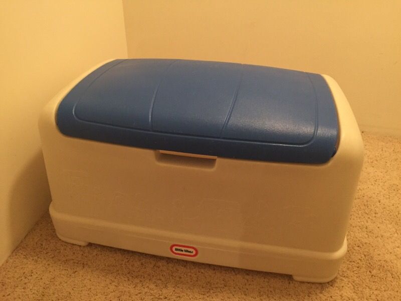 Little tikes toy box - blue