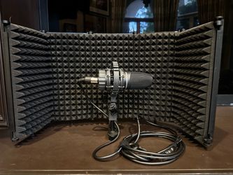 Moukey Microphone Insulation Sound Insulation Sound Shield Isolation, 5 Sides Microphone Sound-Absorbing Foam Reflector for Recording Studio, Podcasts