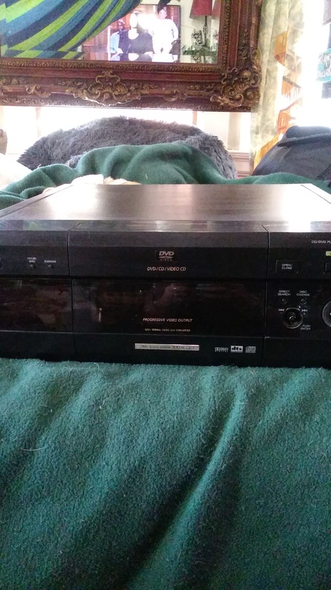 Sony 300+1 dvd/CD player