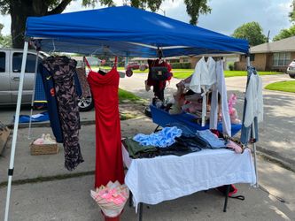 garage sale
