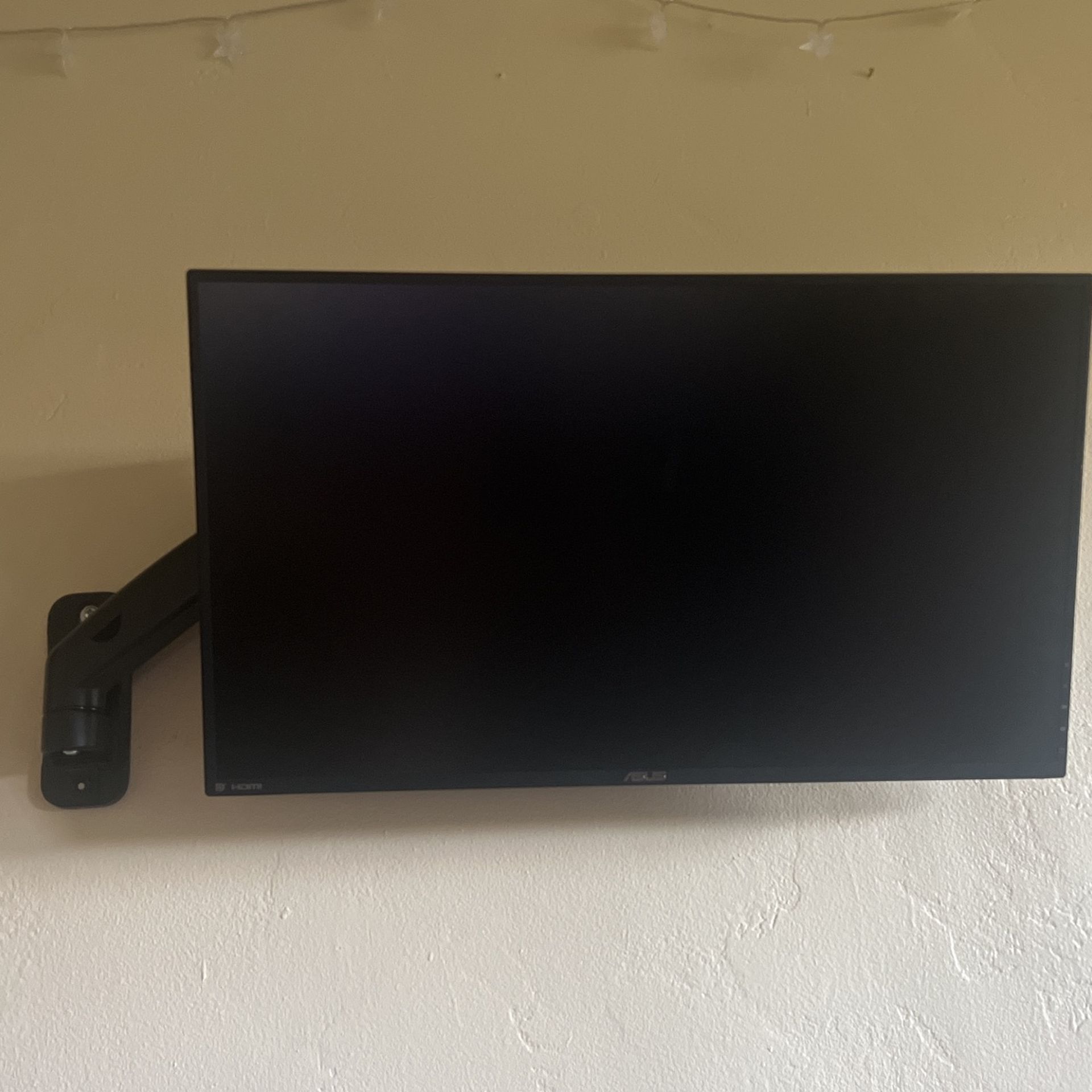 27” 144Hz Asus monitor 